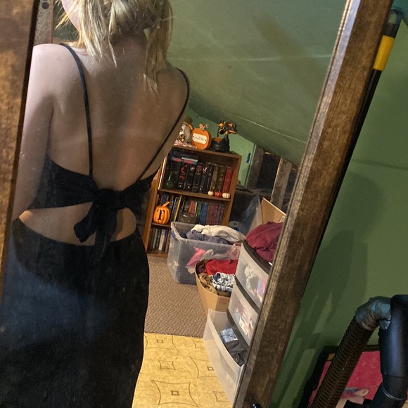 scoop neck black pantsuit - Picture 2 of 2